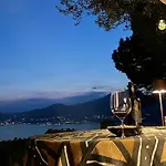 Urlaubs-oase Mit Traumhaftem Seeblick Apartment