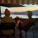 Urlaubs-oase Mit Traumhaftem Seeblick *