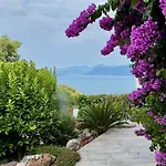 Apartment Urlaubs-oase Mit Traumhaftem Seeblick