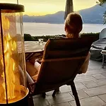 Urlaubs-oase Mit Traumhaftem Seeblick Apartment Torri Del Benaco