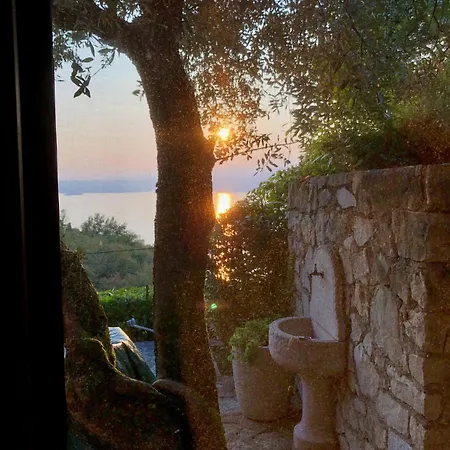 Apartment Urlaubs-oase Mit Traumhaftem Seeblick