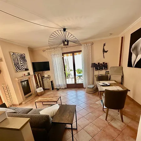 Urlaubs-oase Mit Traumhaftem Seeblick Apartment Torri Del Benaco